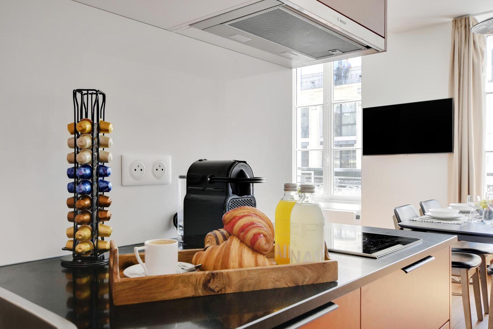 Sereners - Charming Serviced - Bastille Appartement Parijs