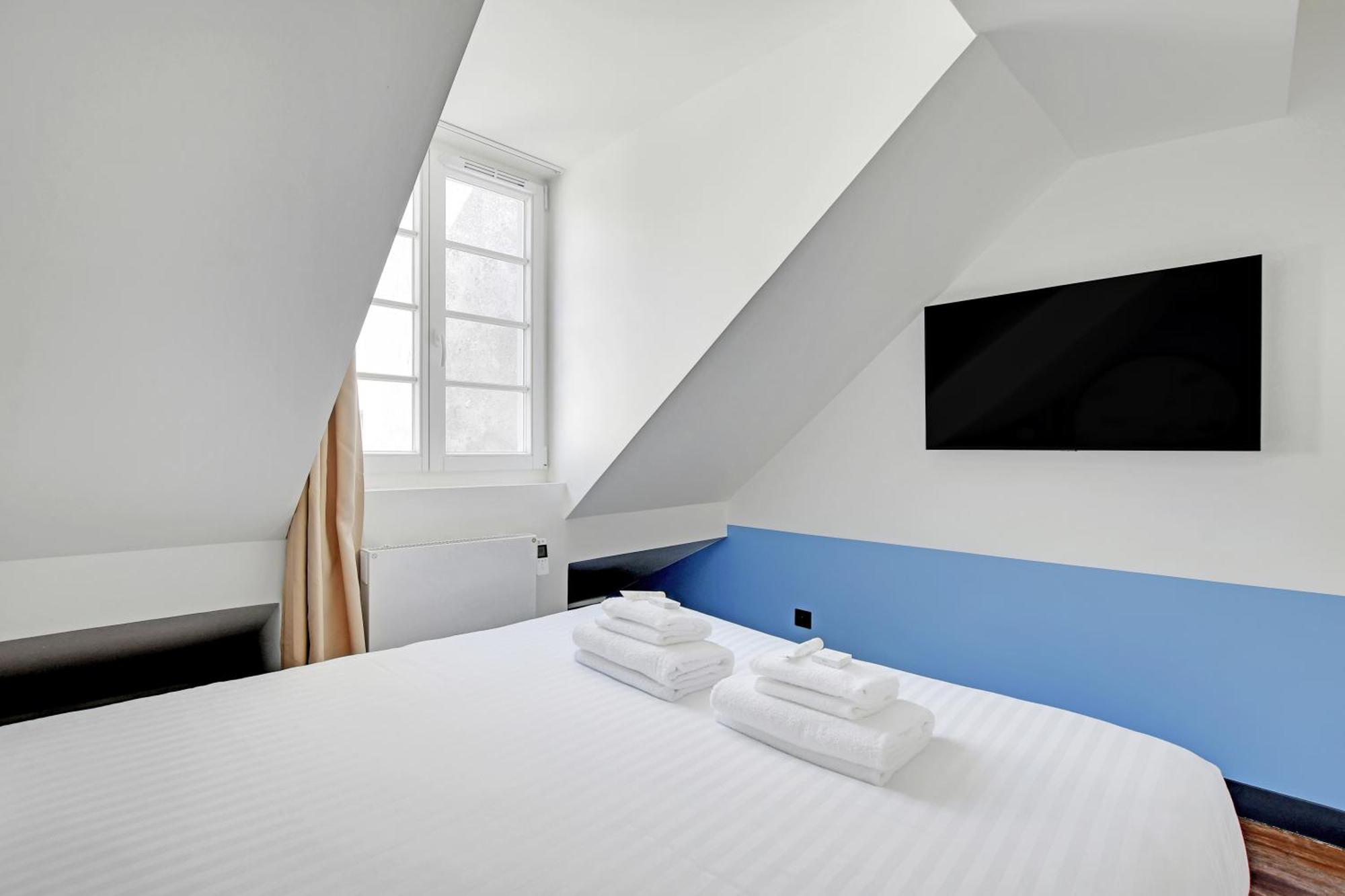 Sereners - Charming Serviced - Bastille Appartement *